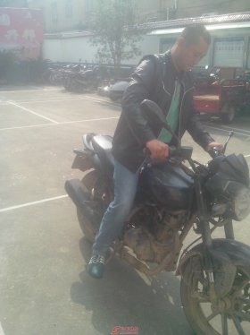 颍州公安分局阜王路派出所退还群众被盗物品(图)