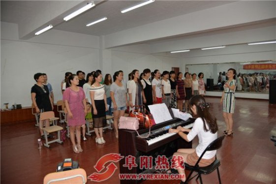 界首市文化馆积极备战安徽省“金色晚霞”合唱节阜阳赛区选拔赛