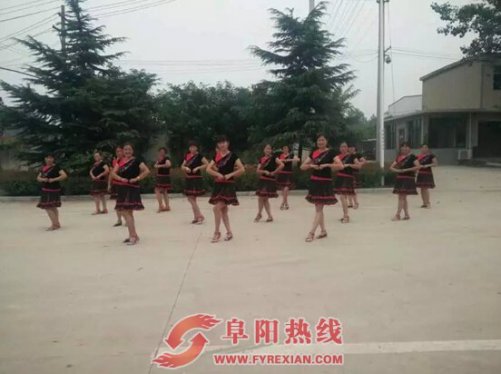 界首大黄镇筹备第二届“激情广场”舞蹈大赛