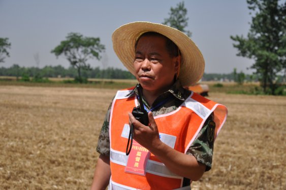 界首：对讲机成“四夏”工作“新神器”