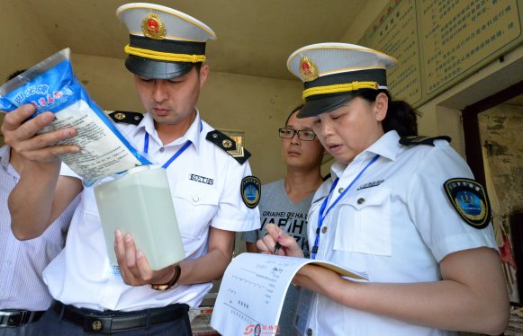 阜南严查供水单位卫生安全(图)