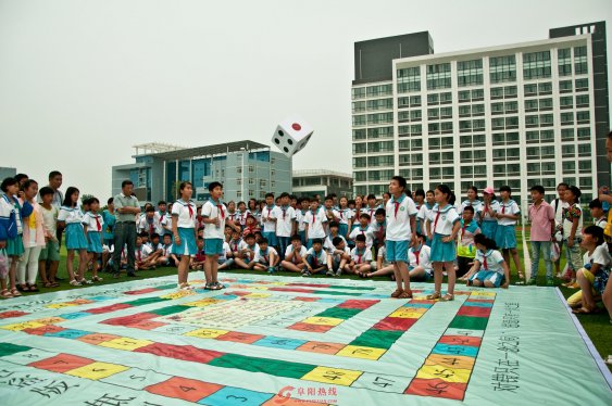 “护苗行动”进校园  构建绿色健康社会文化环境