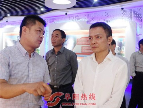 操龙灿深入阜阳青年电子商务产业园调研