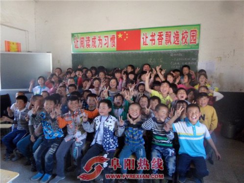 爱若在，梦能圆——支教老师王晨清和六十一个留守学生