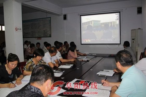 西城街道组织收看《新型合成毒品之忧》呼吁远离毒品