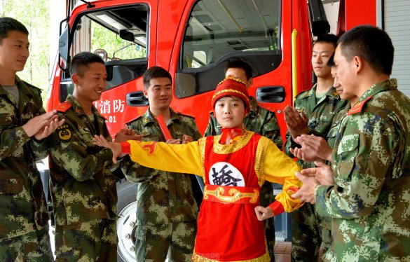 阜南非遗文化进警营