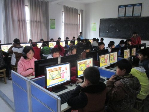 界首市新马集镇掀起《梦娃》动画视频观看热潮