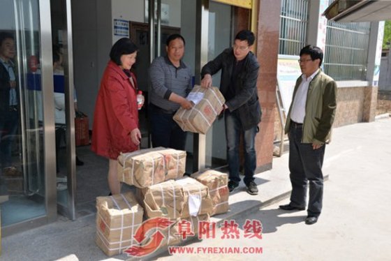 界首市文广新局开展文化结对帮扶活动