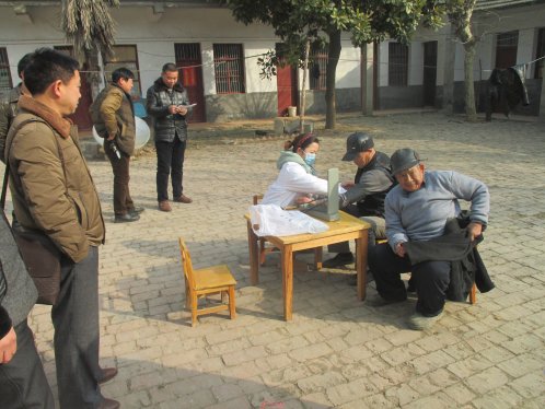 开展“学雷锋”志愿服务活动