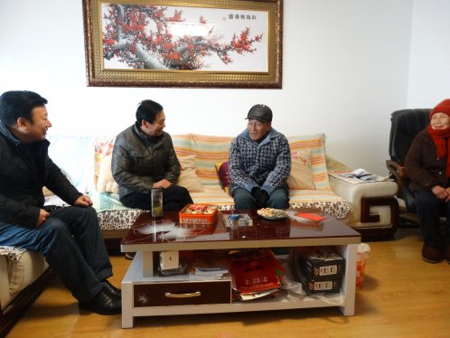 太和县市场监管局党组开展春节访慰活动