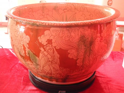 特大型八仙荷花缸彩陶作品亮相界首首届民俗文化节(图)