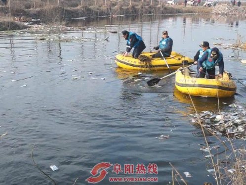 太和县一母亲骑车带儿子上学不慎落水 7岁儿子溺亡