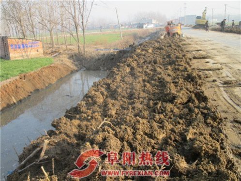 界首市新马集：冬修水利、植树造林助力农村环境整治