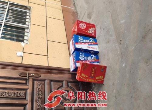 大姐悄悄捐赠不留名，疫情无情人有情