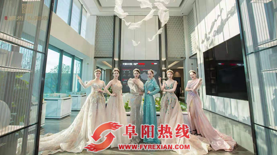 一席风华定颍州 | 颍州弘阳府营销中心现代美学示范区盛大开放！
