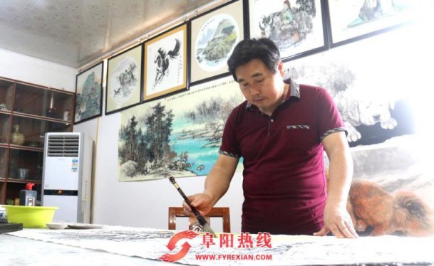 画家丁富杰莅临安徽太和文化艺术交流中心