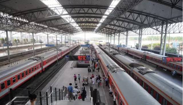 12月28日起阜阳火车站实施新的列车运行图