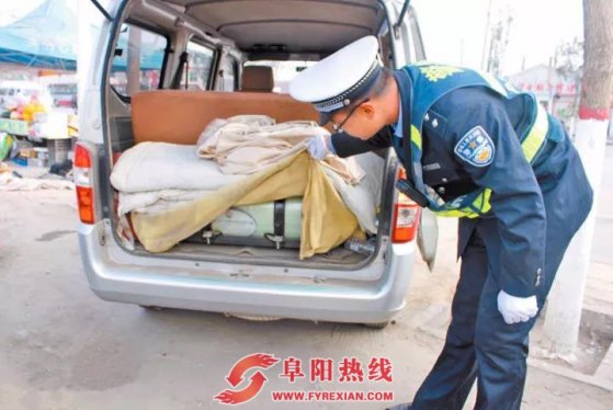 阜阳六部门联合查处非法改装车辆行为