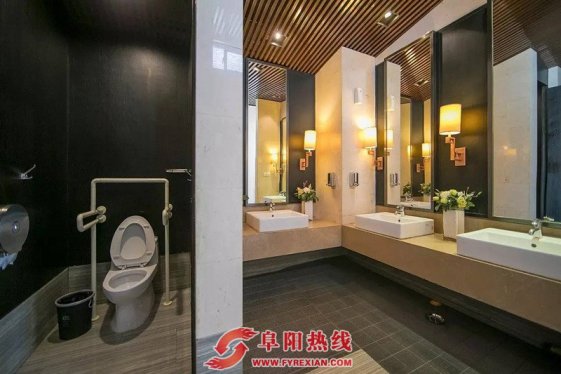 2017年我市已改建农村厕所9万余户