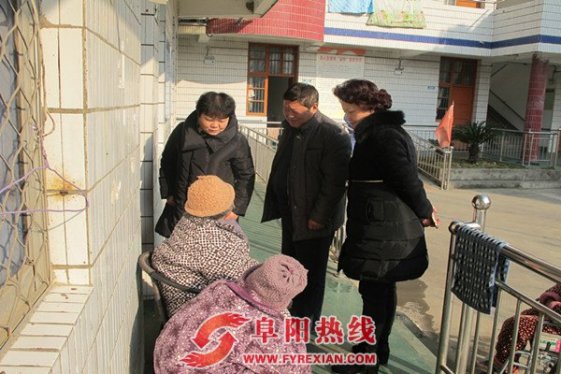 市民政局领导春节前夕督查颍州区养老机构消防安全工作