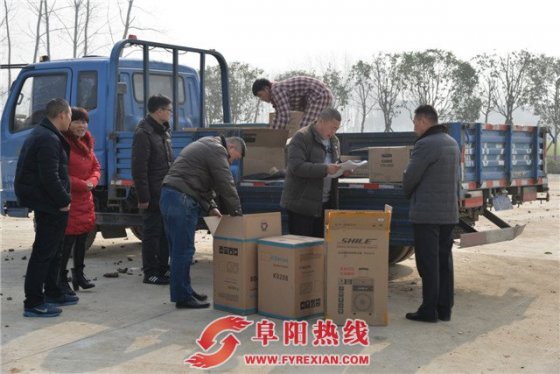 界首市：文化扶贫惠民生