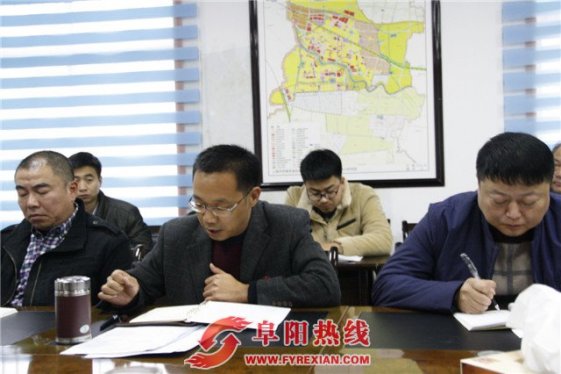 界首市住建委开展“坚守纪律底线、培养高尚情操”专题讨论