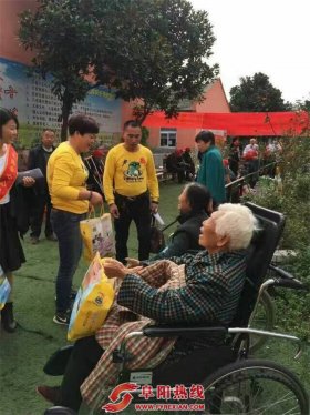 九九重阳节  深深敬老情