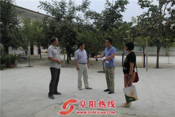 阜阳市文广新局对界首公共文化服务体系示范区创建工作进行督查验