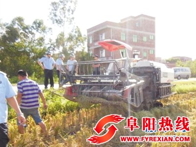 外省人员打砸派出所，强行带走两警察