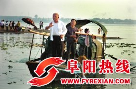 《挟尸要价》摄影记者张轶患癌去世 年仅28岁 《挟尸要价》摄影记者张轶患癌去世 年仅28岁