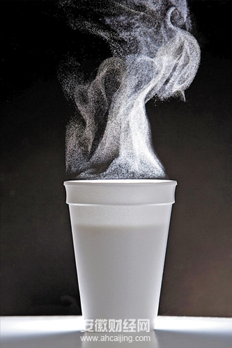 热饮塑料杯致癌吗？