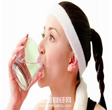 屋里热有助于减肥 揭秘女人5大瘦身秘诀